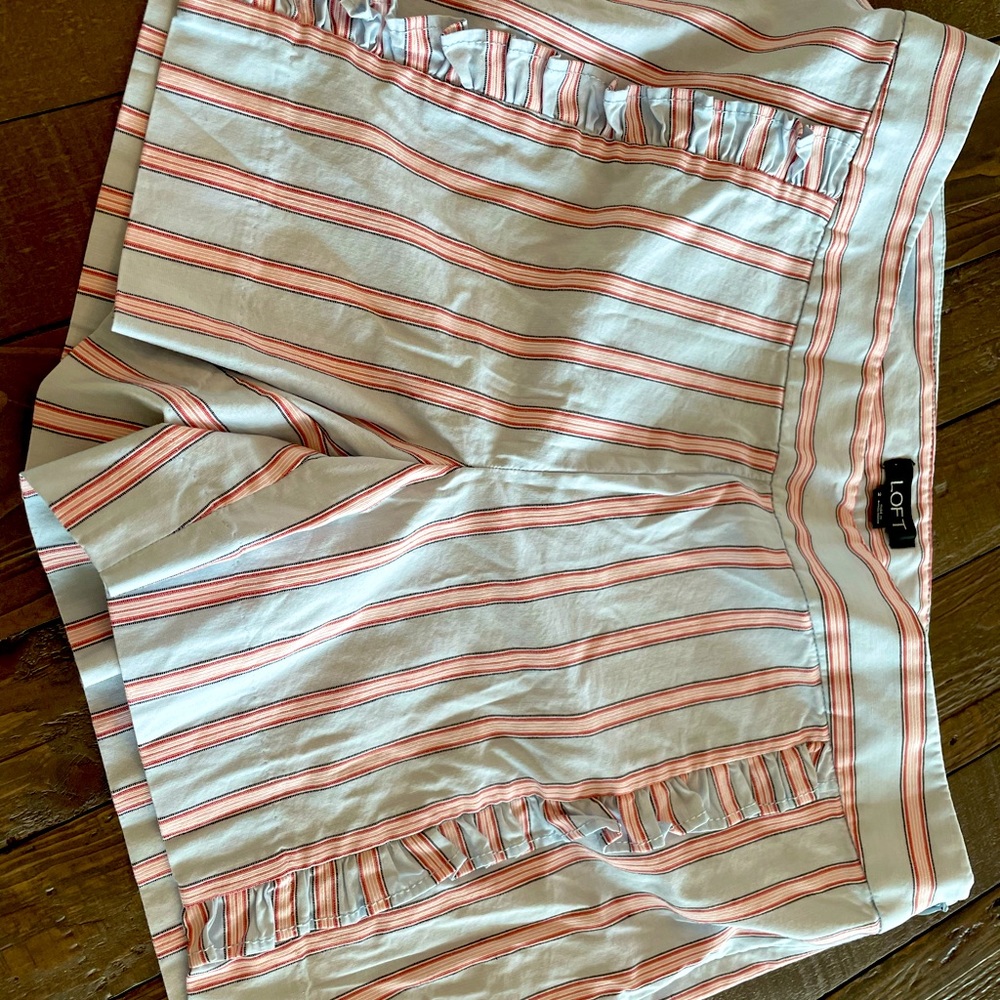 LOFT size 2 light blue and coral shorts